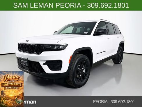 New 2025 Jeep Grand Cherokee Altitude image 3