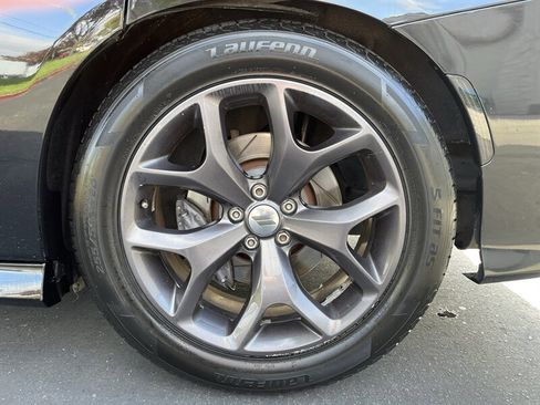 Used 2019 Dodge Charger R/T w/ Plus Group image 21