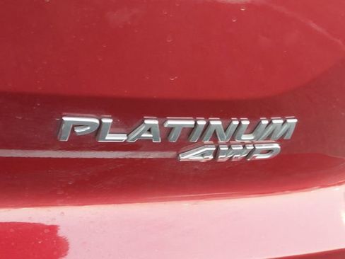 Used 2022 Nissan Pathfinder Platinum w/ Lighting Package (N92) image 42