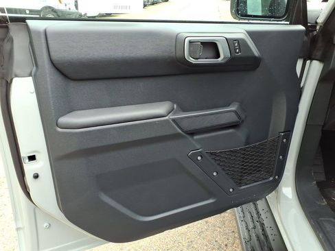 New 2026 Ford Bronco Outer Banks w/ Sasquatch Package AWD/4WD image 16