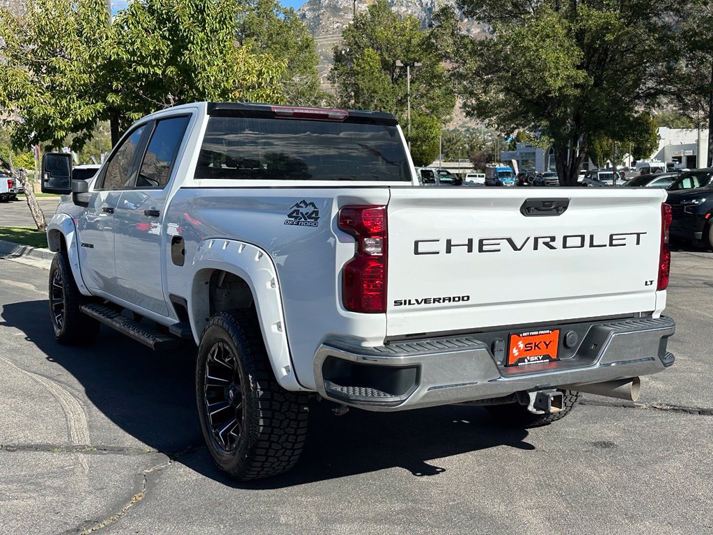 Used 2021 Chevrolet Silverado 2500 LT w/ Fleet Comfort Package AWD/4WD image 9