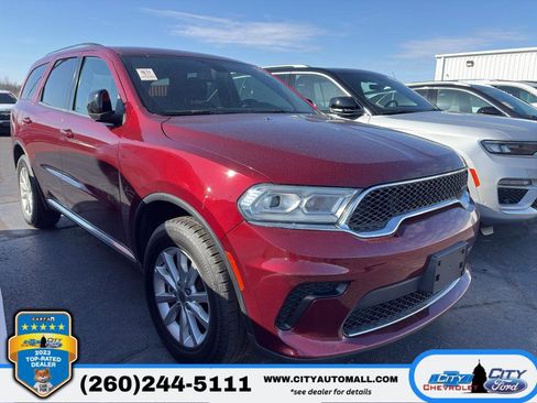 Used 2023 Dodge Durango SXT image 1
