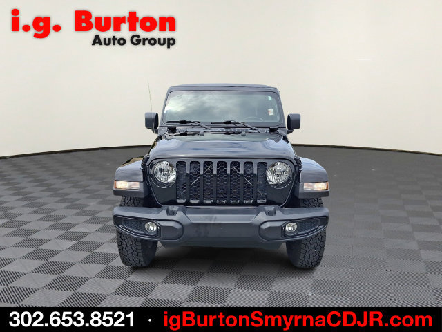 Used 2021 Jeep Gladiator Sport AWD/4WD image 2