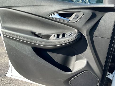 Used 2025 Buick Encore GX Preferred image 20