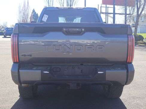 Used 2022 Toyota Tundra Platinum AWD/4WD image 5