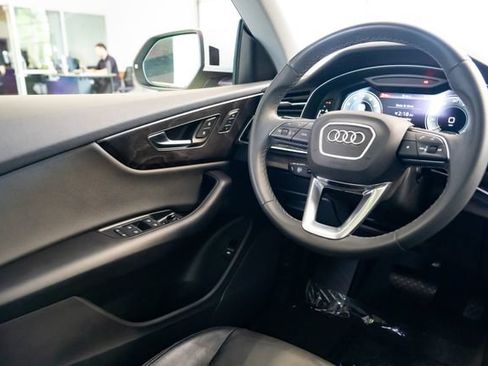 Certified 2023 Audi Q8 Premium w/ Convenience Package AWD/4WD image 11