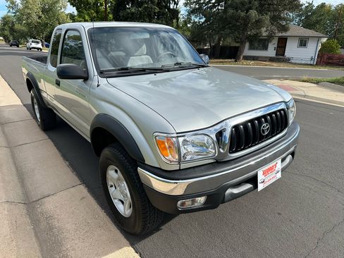 Used 2001 Toyota Tacoma 4x4 Xtracab image 7