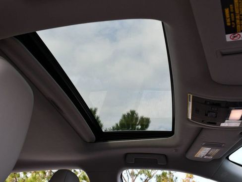 Used 2022 Lexus RX 350 FWD w/ Premium Package image 62