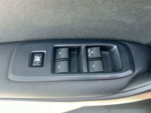 Used 2019 Ford Ranger XLT w/ Equipment Group 301A Mid image 17