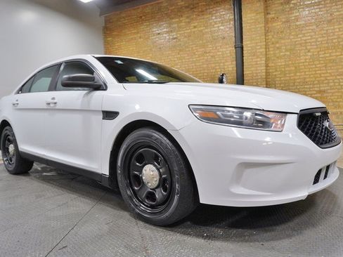 Used 2019 Ford Taurus Police Interceptor AWD image 6