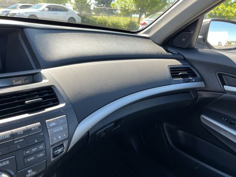 Used 2010 Honda Accord EX-L image 25