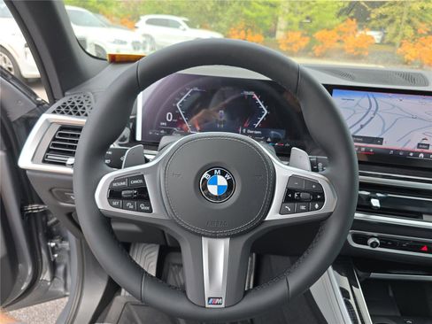 New 2026 BMW X5 xDrive40i w/ M Sport Package AWD/4WD image 31