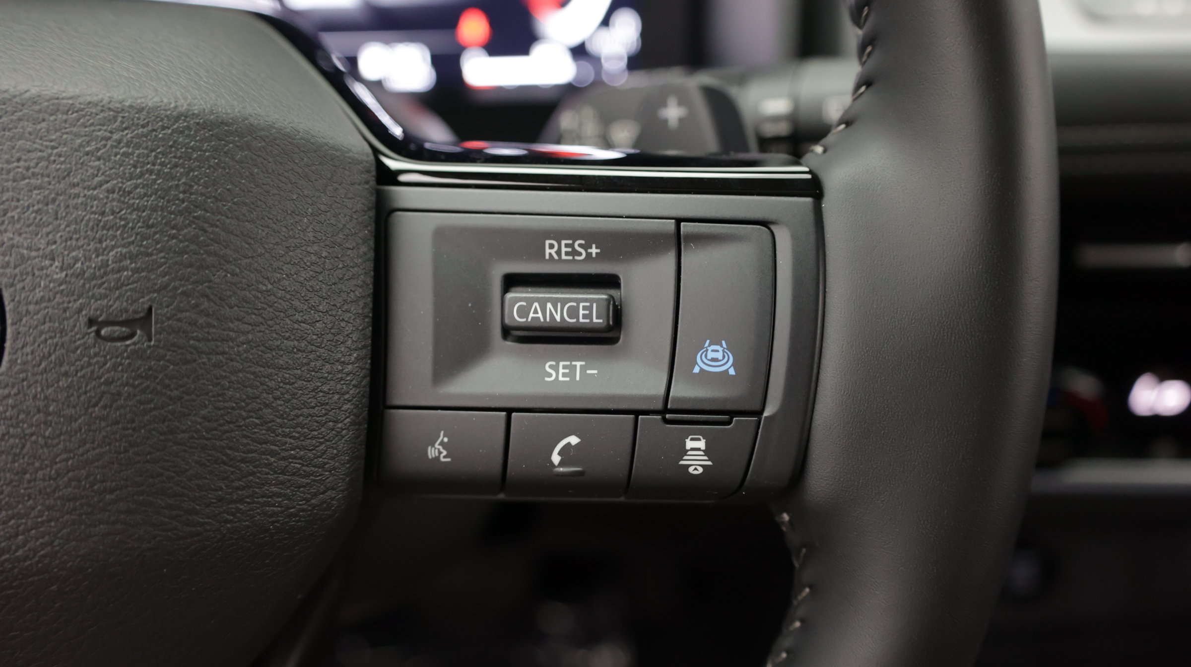 Used 2026 Nissan Rogue SL AWD/4WD image 24