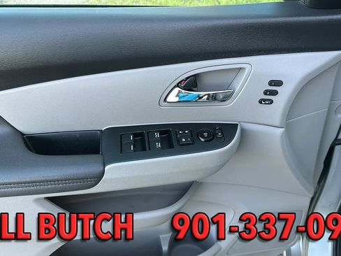 Used 2015 Honda Odyssey Touring image 9