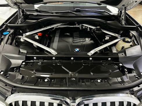 Used 2019 BMW X7 xDrive40i w/ Parking Assistance Package AWD/4WD image 25