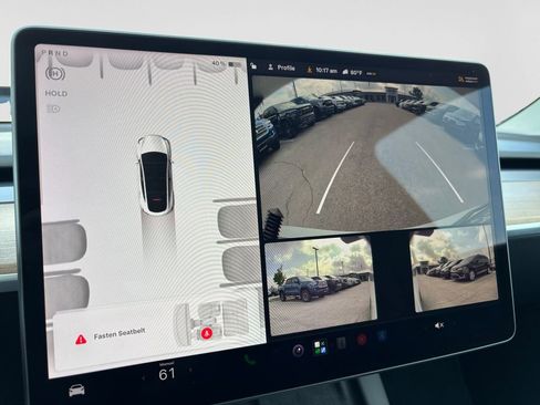 Used 2023 Tesla Model Y AWD image 22