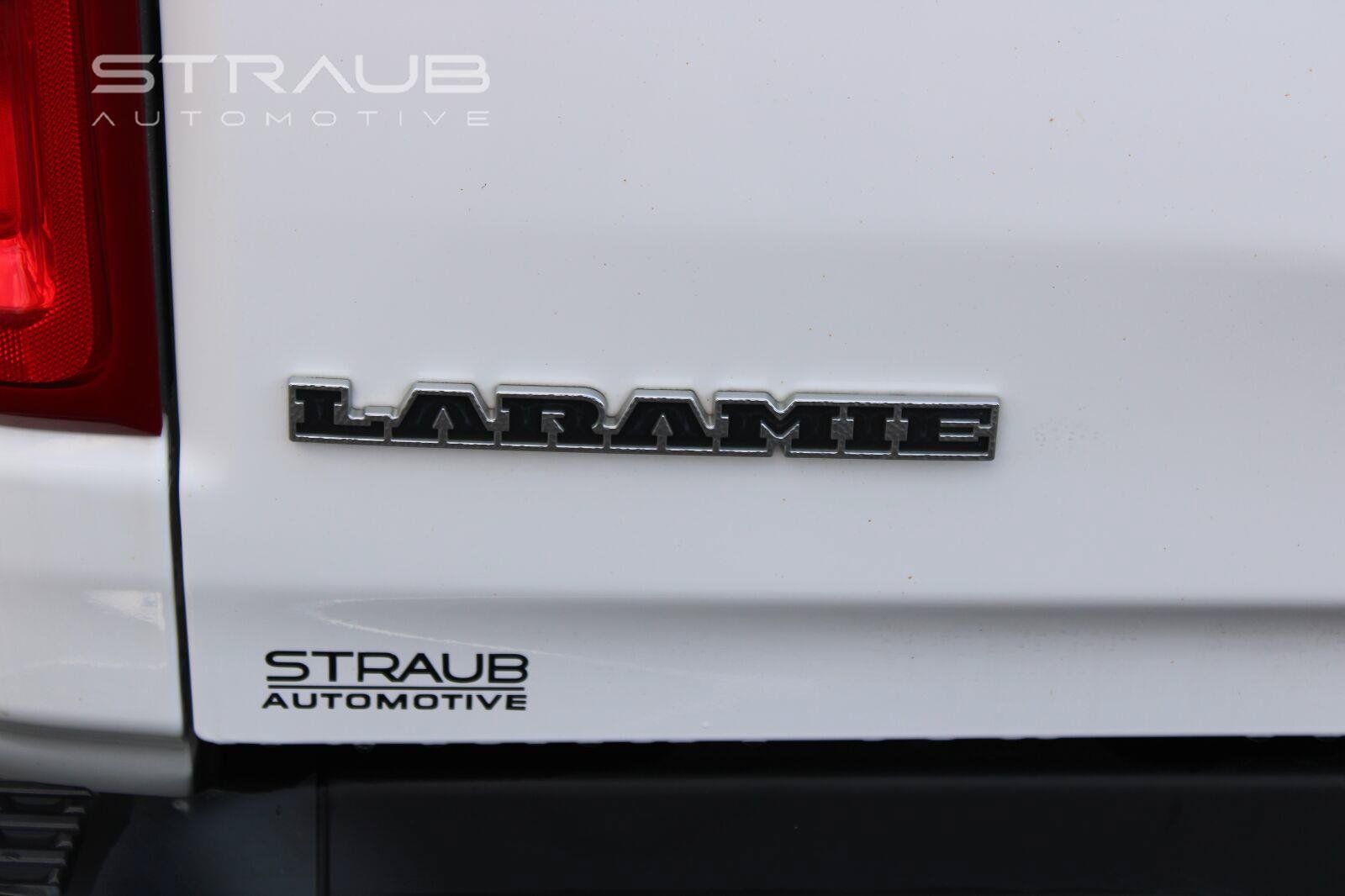 Used 2025 RAM 1500 Laramie AWD/4WD image 14