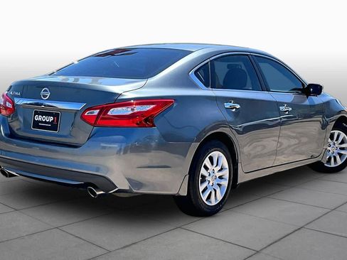 Used 2017 Nissan Altima 2.5 S w/ Power Driver Seat Package FWD image 13