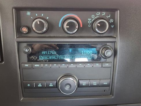 Used 2021 Chevrolet Express 2500 Extended w/ Driver Convenience Package image 18