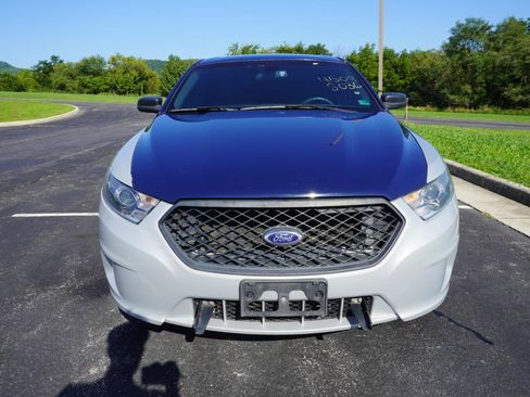 Used 2016 Ford Taurus Police Interceptor AWD image 2