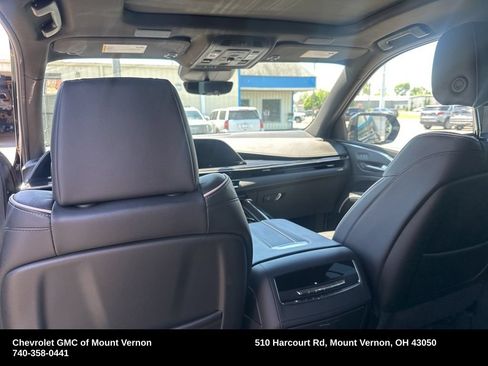 Used 2024 Cadillac Escalade ESV Sport w/ LPO, ONYX Package AWD/4WD image 51
