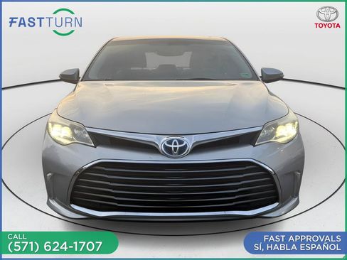 Used 2016 Toyota Avalon Limited FWD image 3