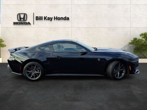 Used 2025 Ford Mustang Dark Horse image 2