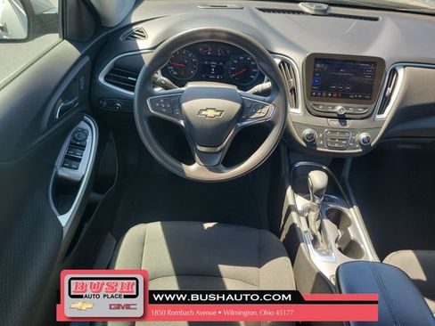 Used 2024 Chevrolet Malibu LT FWD image 11