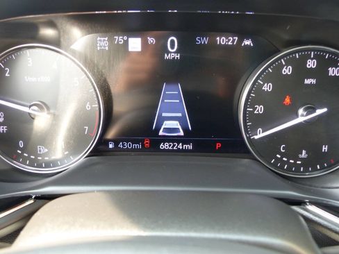 Used 2021 Buick Envision Avenir w/ Technology Package II AWD/4WD image 31