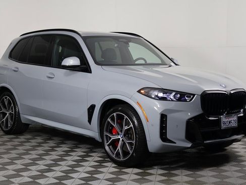 Used 2024 BMW X5 xDrive50e w/ Executive Package image 3