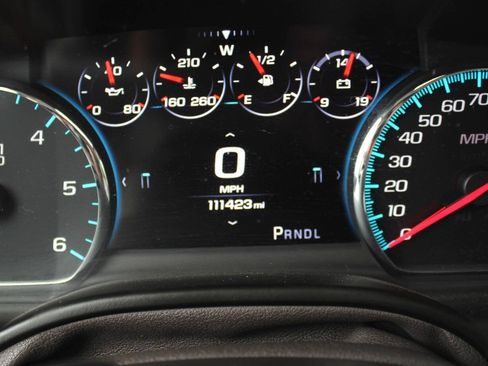 Used 2017 GMC Yukon XL Denali w/ Open Road Package RWD image 8
