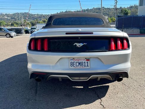 Used 2016 Ford Mustang Premium image 6