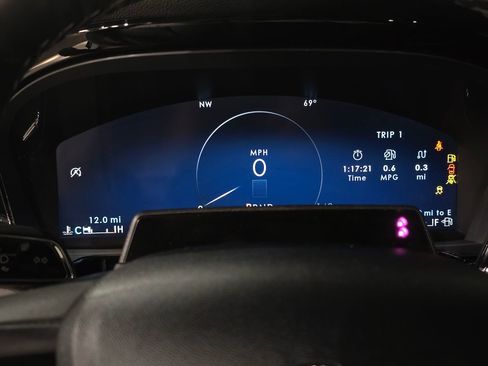 New 2026 Lincoln Corsair Reserve image 25