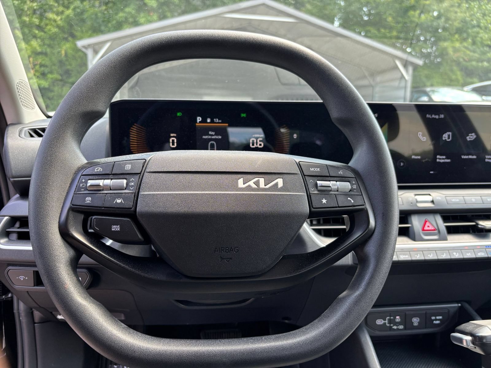 Used 2025 Kia K4 FWD image 24