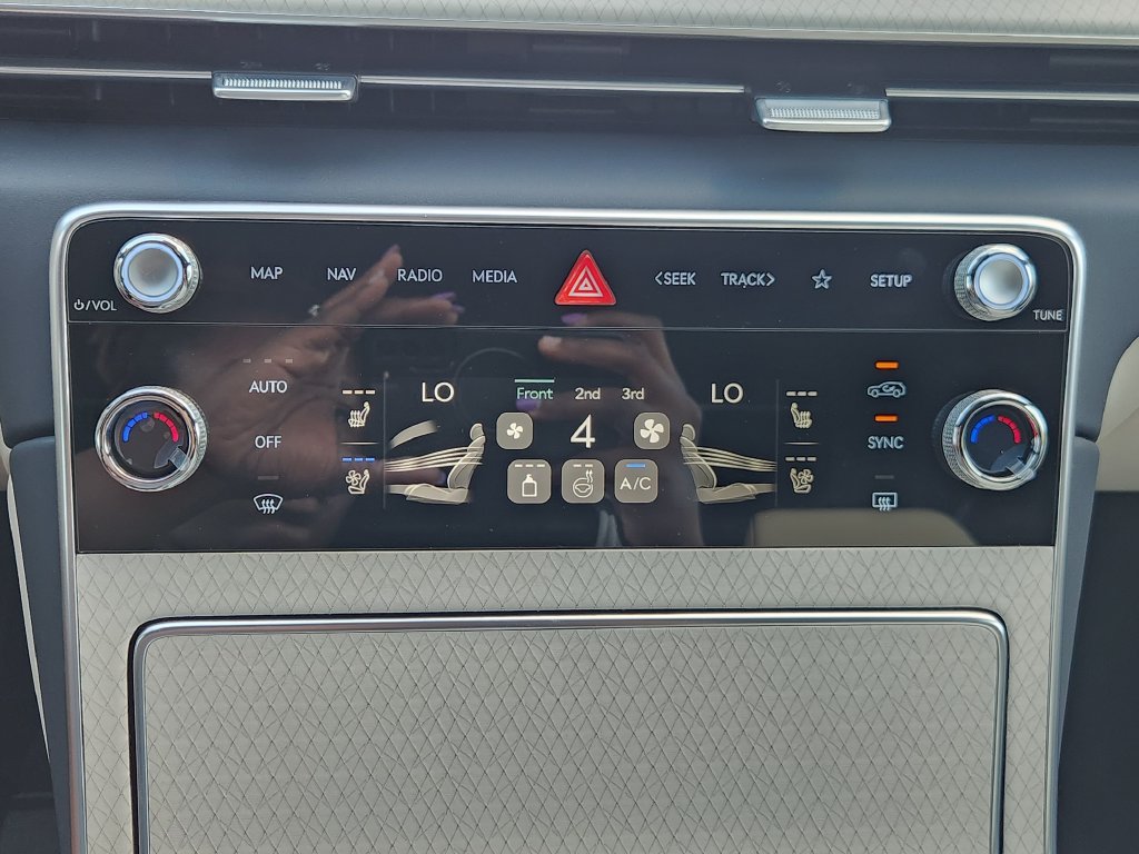 New 2026 Genesis GV80 3.5T Prestige AWD/4WD image 18