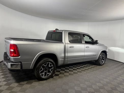 Used 2025 RAM 1500 Laramie AWD/4WD image 6
