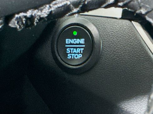 Used 2022 Ford Escape SE w/ Convenience Package image 20