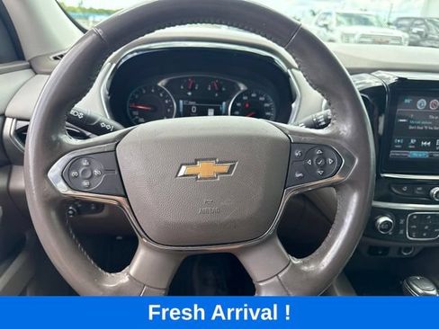 Used 2019 Chevrolet Traverse LT w/ LT Premium Package FWD image 6