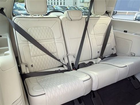 Used 2023 Lincoln Navigator Black Label image 20