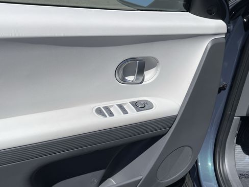 Certified 2024 Hyundai Ioniq 5 SEL RWD image 17