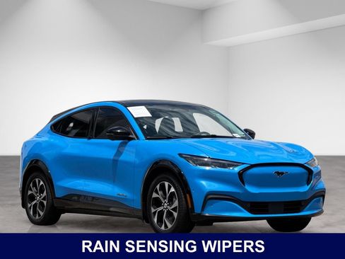 Used 2022 Ford Mustang Mach-E Premium AWD/4WD image 9