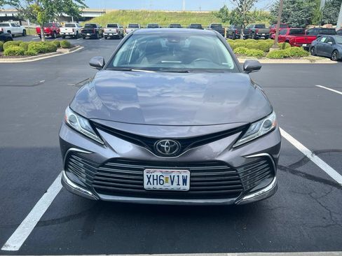Used 2024 Toyota Camry XLE w/ Cold Weather Package FWD image 2