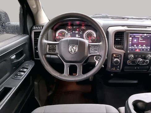 Used 2022 RAM 1500 Tradesman w/ Electronics Group AWD/4WD image 6
