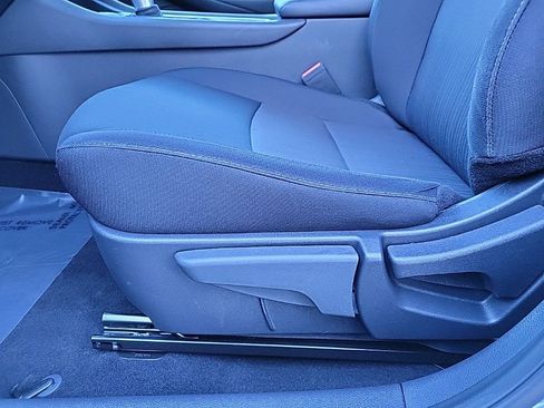 Used 2025 Nissan Sentra SV image 12