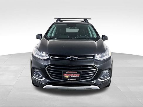 Used 2019 Chevrolet Trax Premier w/ Midnight Edition AWD/4WD image 6