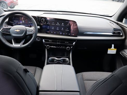 New 2026 Chevrolet Traverse LT w/ Driver Confidence Package image 20