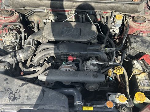 Used 2012 Subaru Outback 2.5i Limited w/ Moonroof Pkg image 9