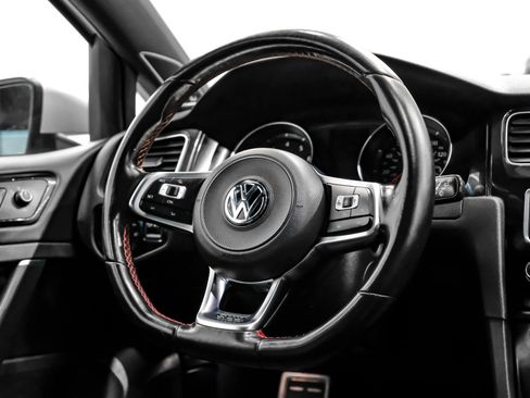 Used 2017 Volkswagen GTI SE FWD image 24