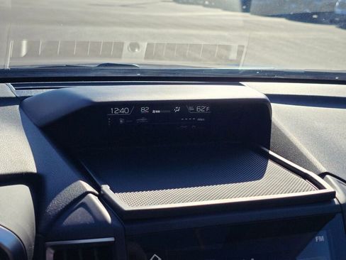 Used 2023 Subaru Crosstrek 2.5i Limited image 30