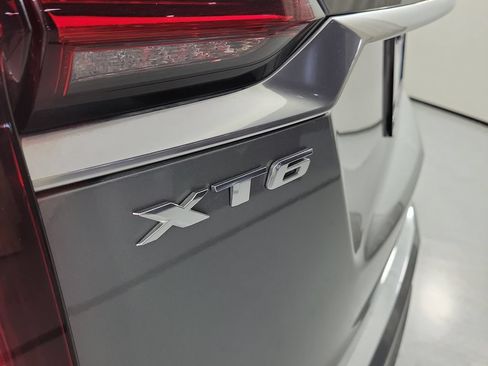 Certified 2024 Cadillac XT6 Luxury w/ LPO, Floor Liner Package FWD image 5